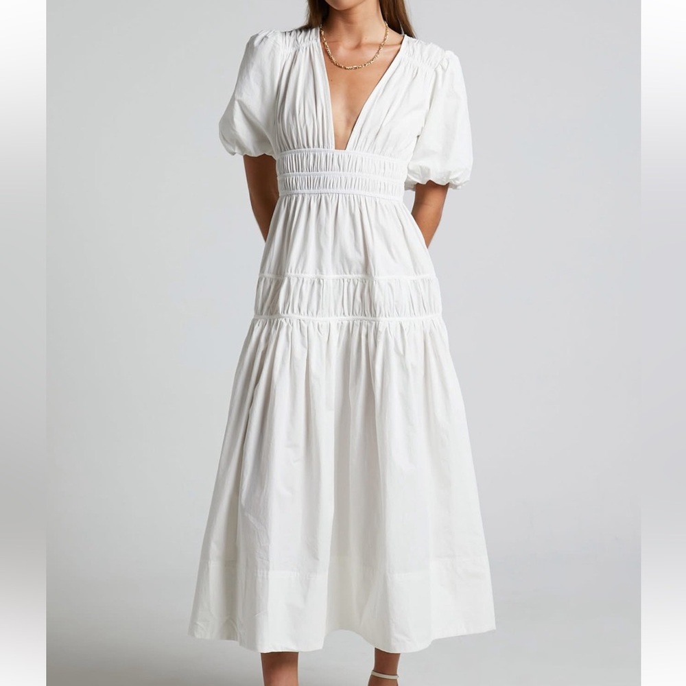 Showpo White V-Neck Puff Sleeve Maxi Dress Size 4